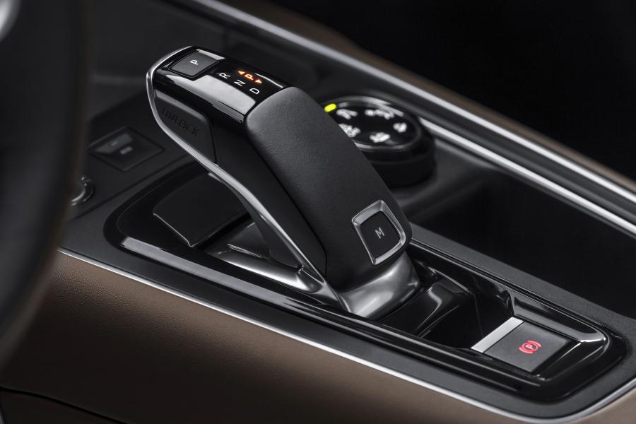 Детали интерьера Citroen C5 Aircross 2018 года  (WW) (фото 30 из 50)
